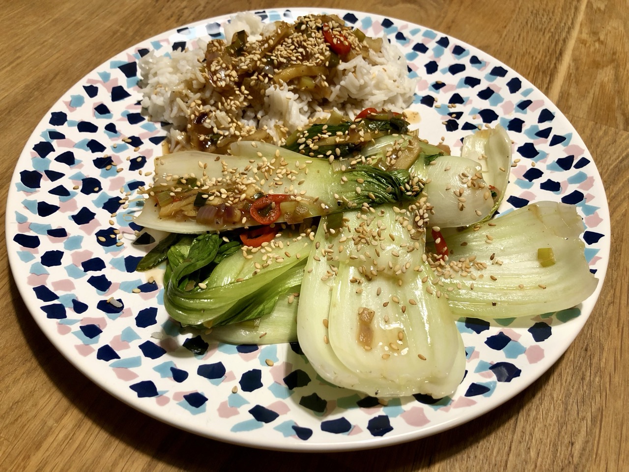 Pak Choi mit Kokosreis und Sesamtofu