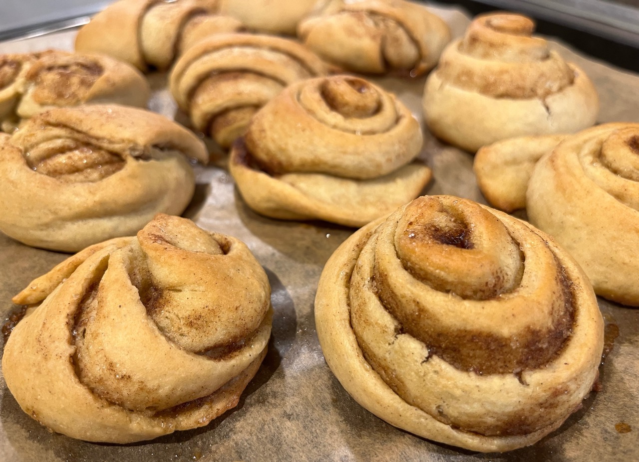 Zimt-Kardamom-Schnecken